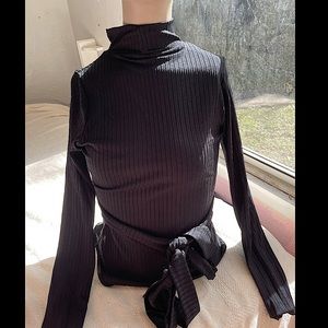 Bebe long sleeve body suit size medium